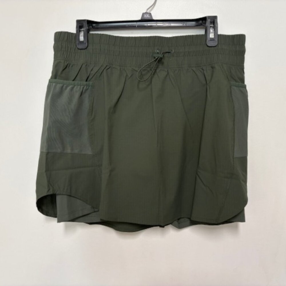 NEW Tek Gear Woven Pull-On Drawstring Olive Mesh Pocket Skorts. Sz. L